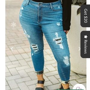 Glitzy girlz boutique NWT 24 CAMO JEANS